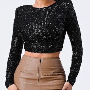Sexy sequin long sleeve top with tie up backless back.
